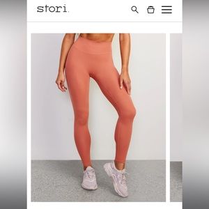Brand new in the bag STORI ICON LEGGINGS